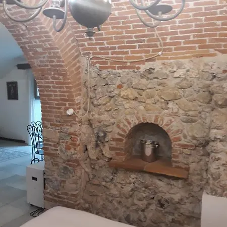 Lägenhet In Sacone